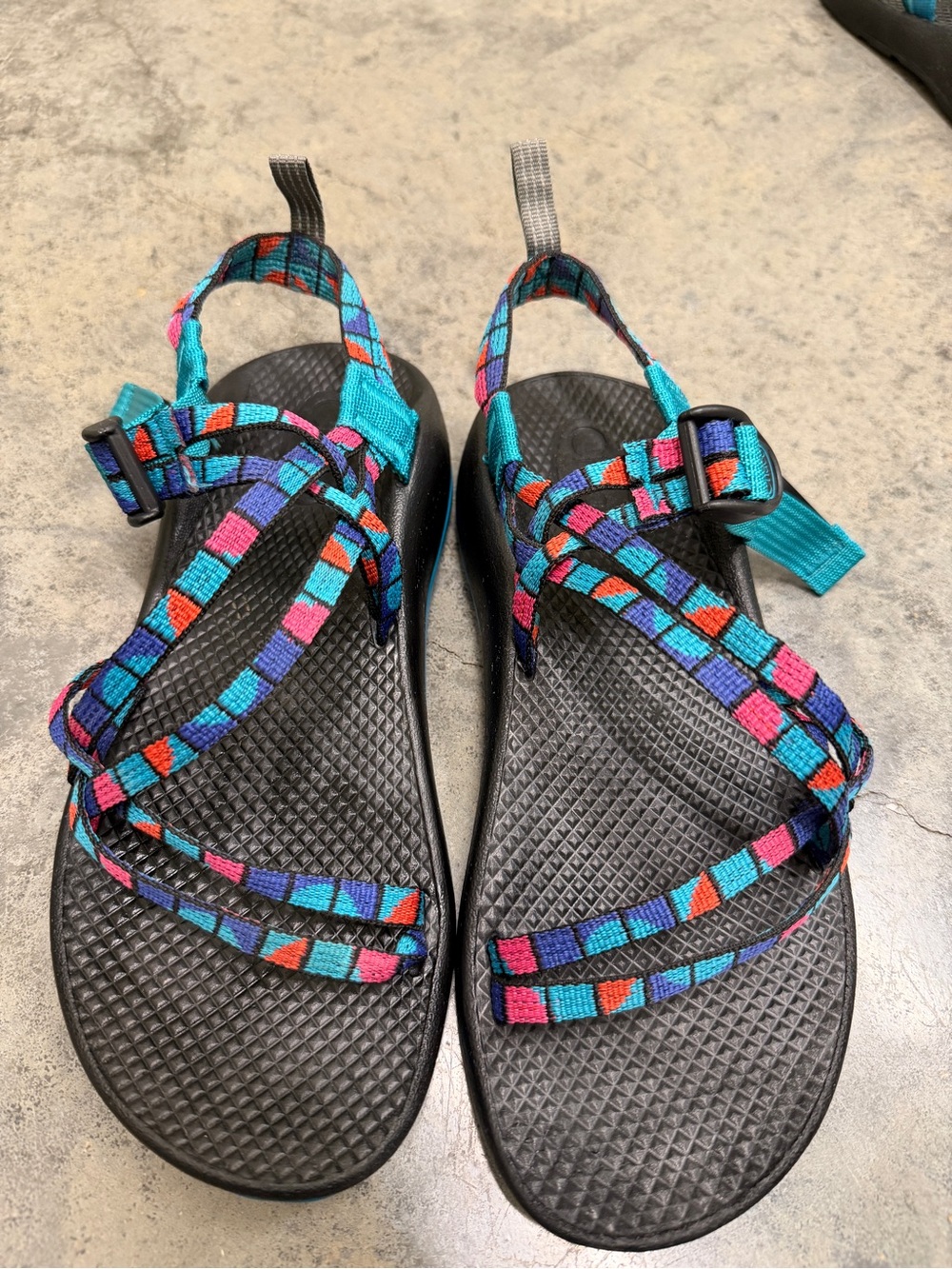 Chaco Z/1 Classic Kids Sandals | US 6 |  Multicolor Adventure Sandals ( women 8)